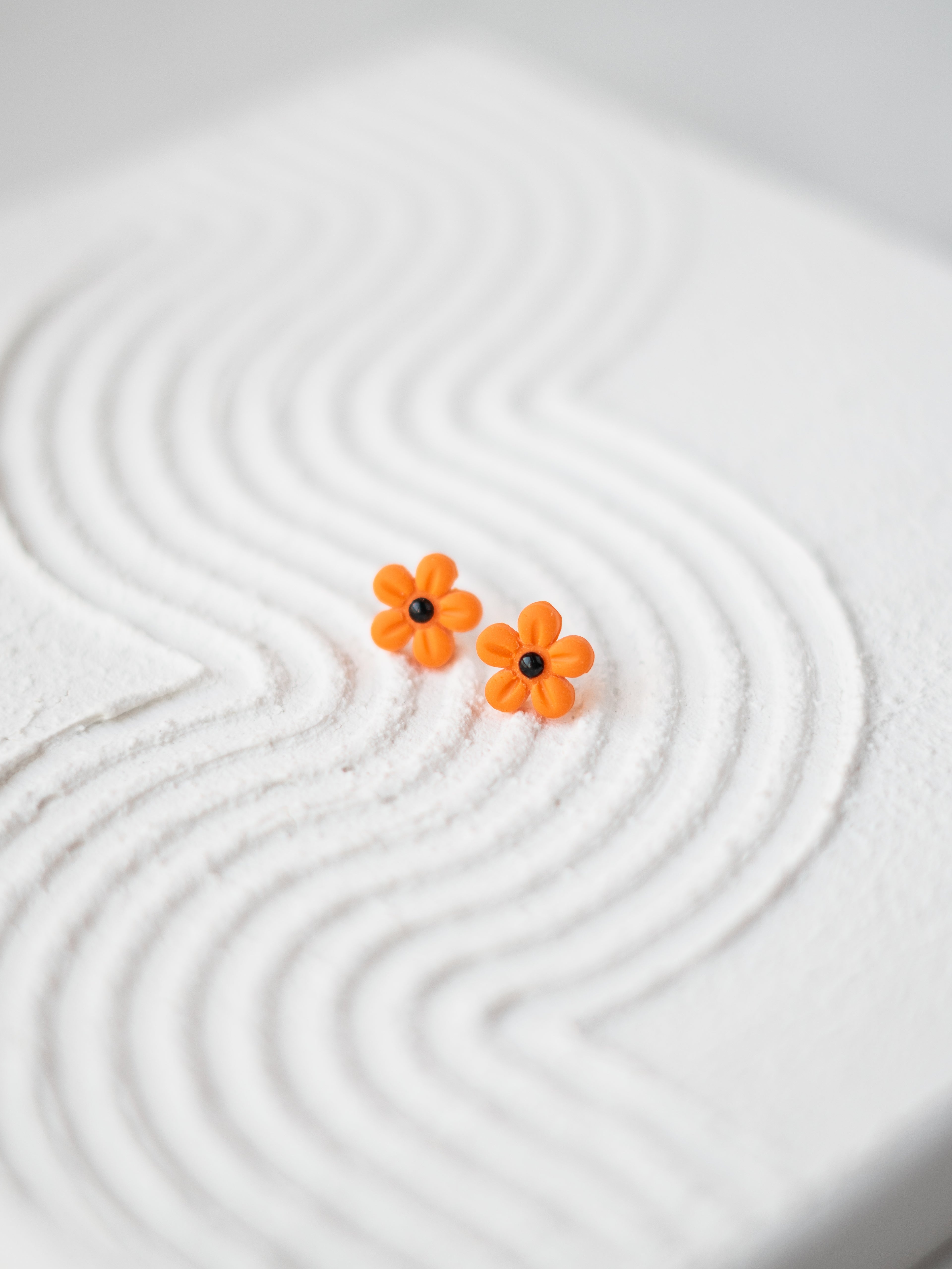 Orange Flowers 5 Petals