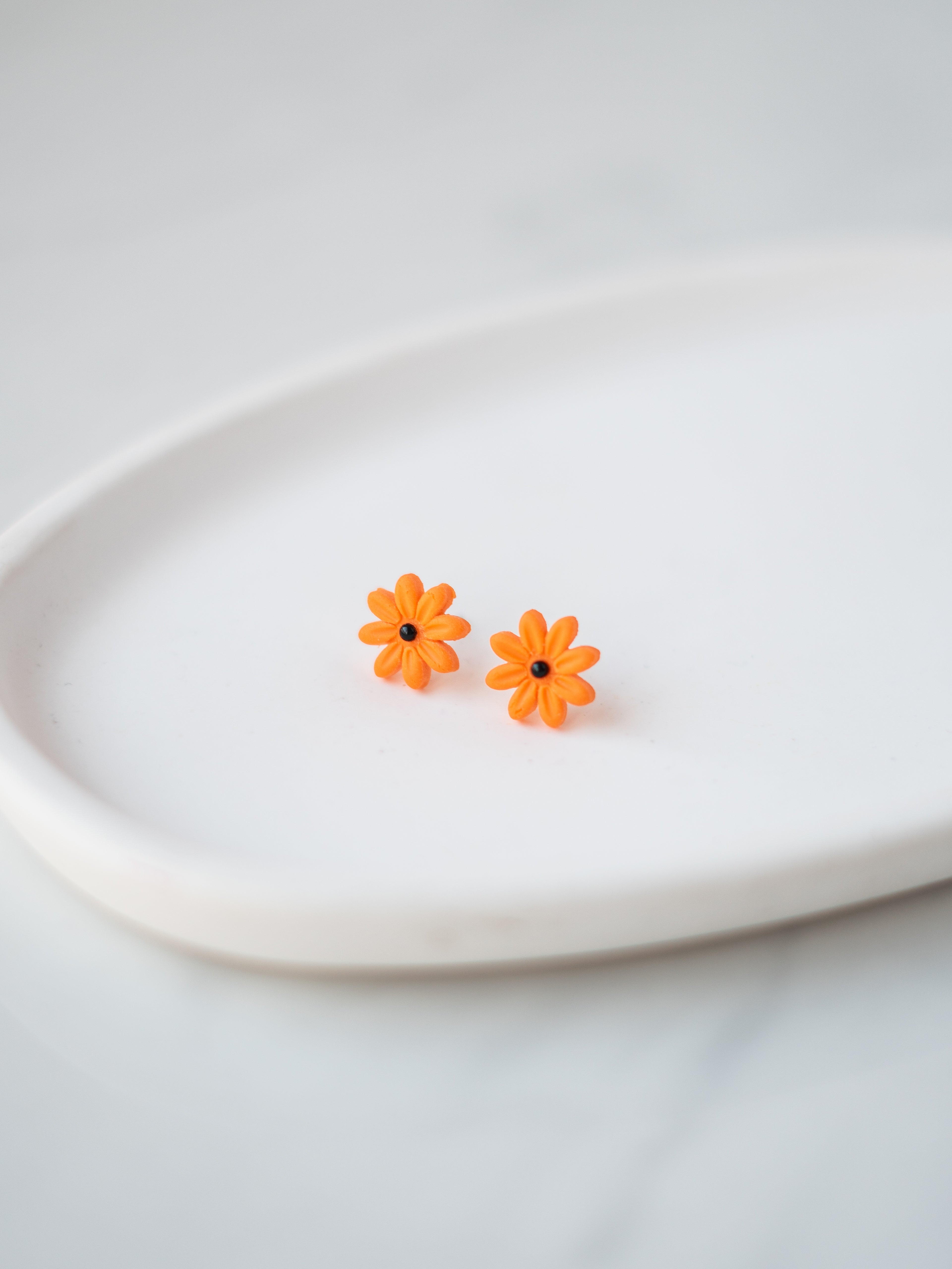 Orange Flowers 8 Petals