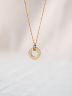 Small Gold Áurea Necklace