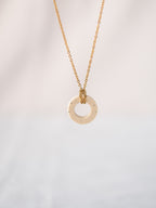Small Gold Áurea Necklace